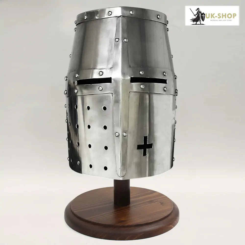 Crusader helmet silver 2 Crusader Knight Great Helmet
