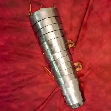 Home 22 Spaulders & Greaves