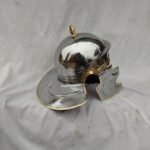 Roman helmet (2)